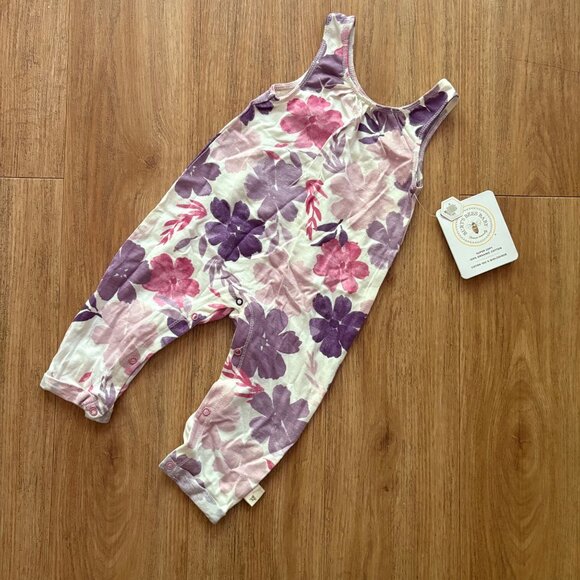 Burt’s Bees Sleeveless Button Leg Onsie Floral Multi NWT Baby Girl Sz 0-3 M - Picture 1 of 6